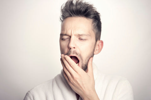 Les dangers du manque de sommeil: comprendre la dette de sommeil